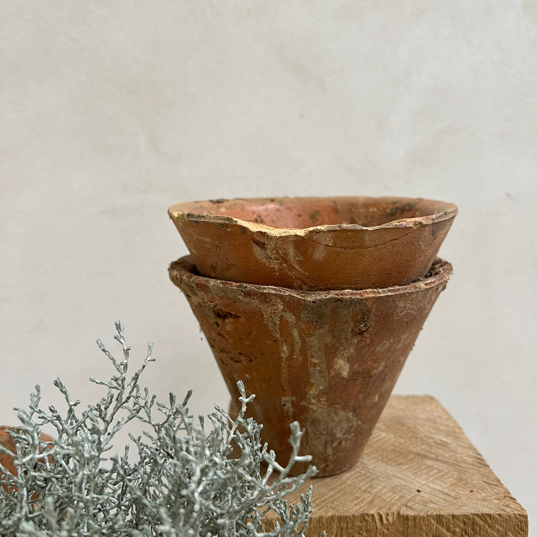 Vintage Resin flower pot