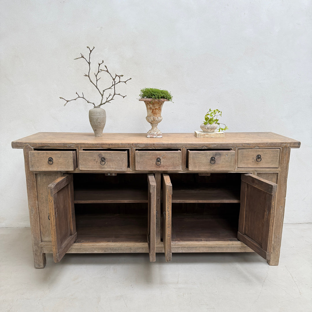 Antique original sideboard | Paola