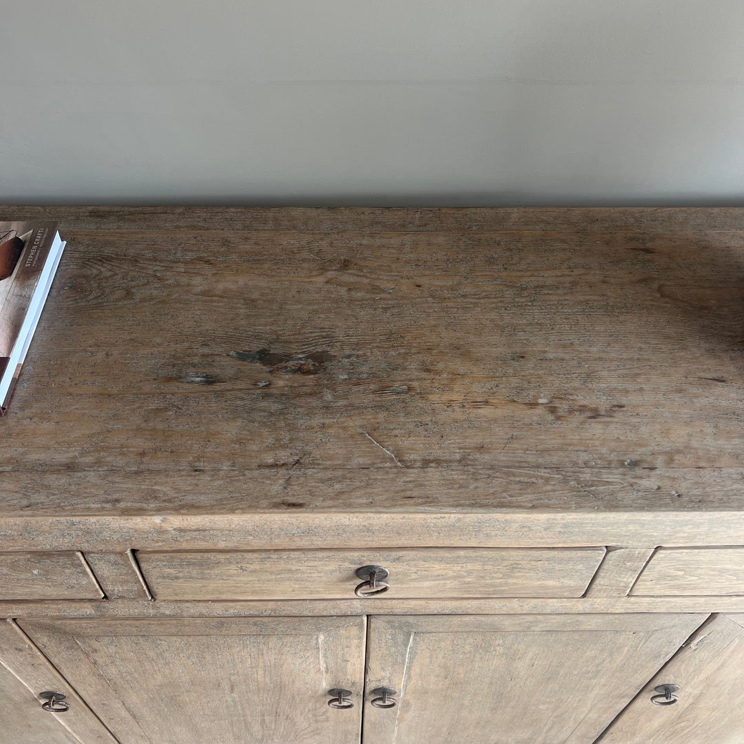 Antique Cupboard | Caspar