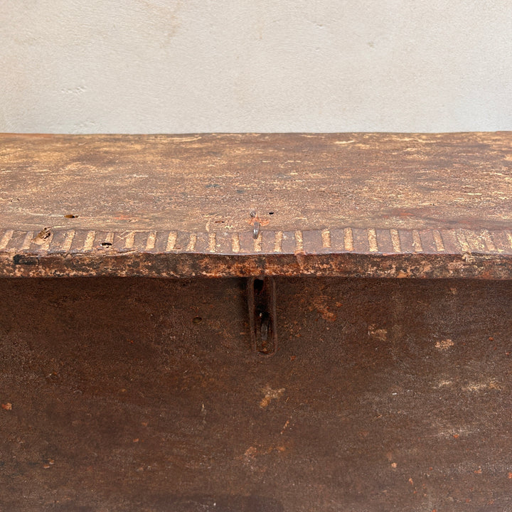 Antique wooden coffer storage box | Adelia