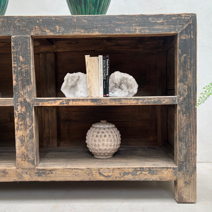 Antique rustic shop counter | Eliot