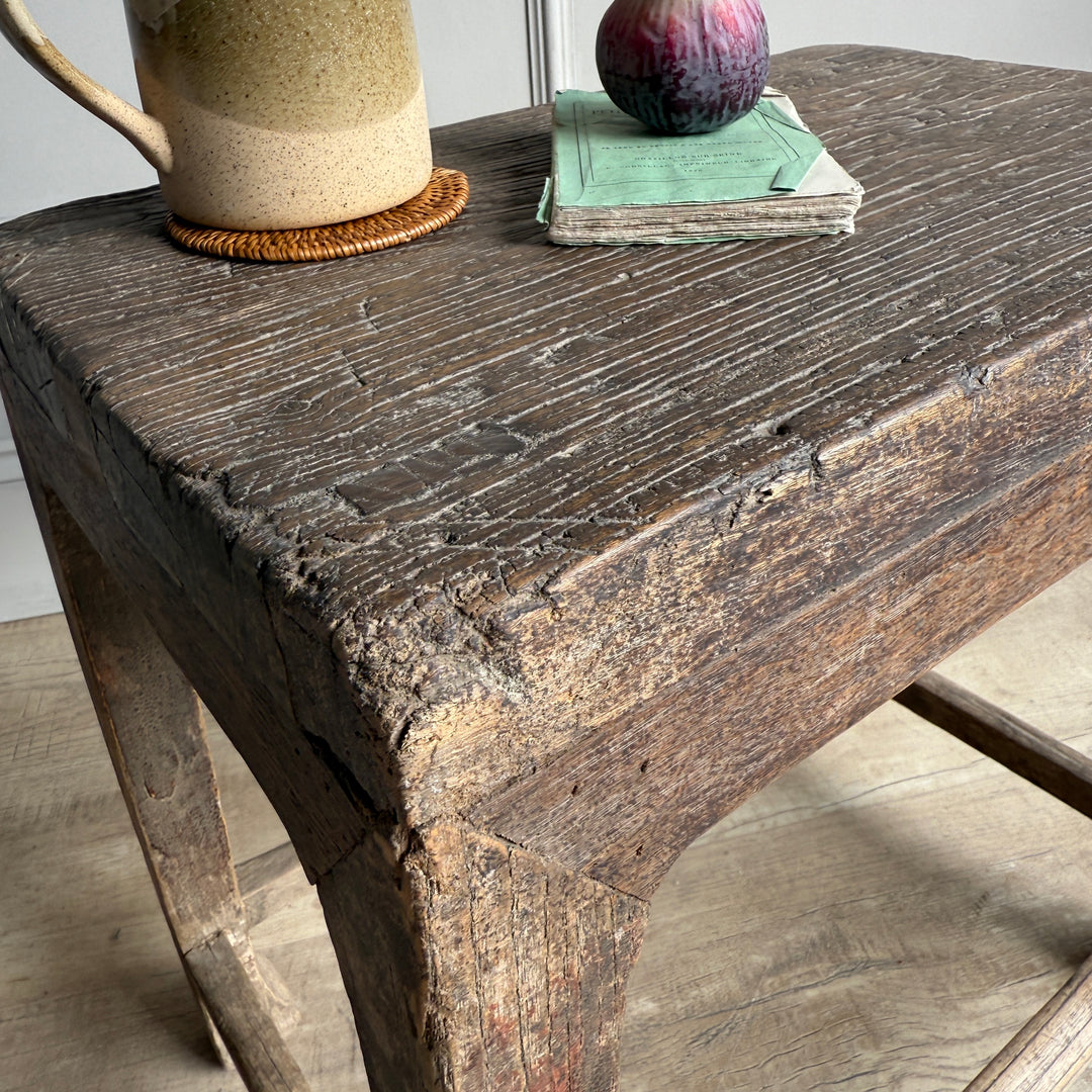 Antique Side Table Alejandra