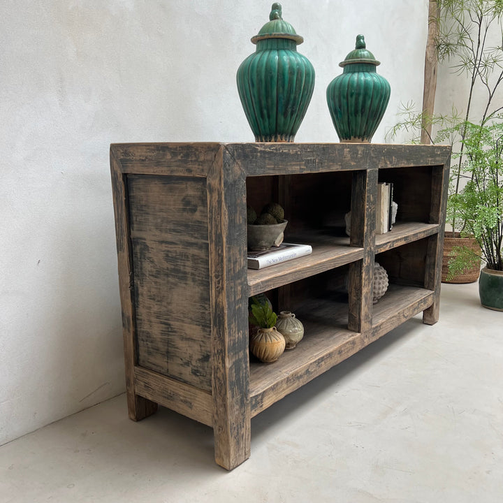 Antique rustic shop counter | Eliot