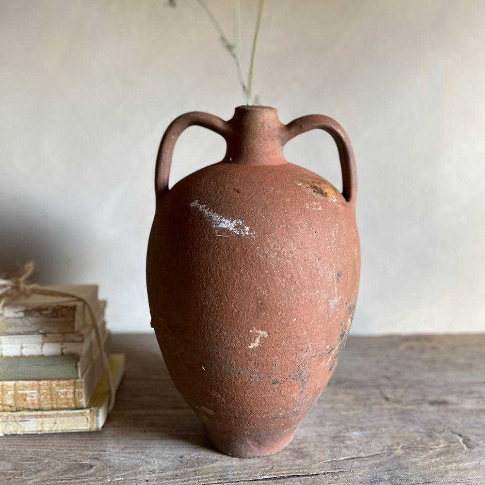 Antique Mediterranean Urn Venoza