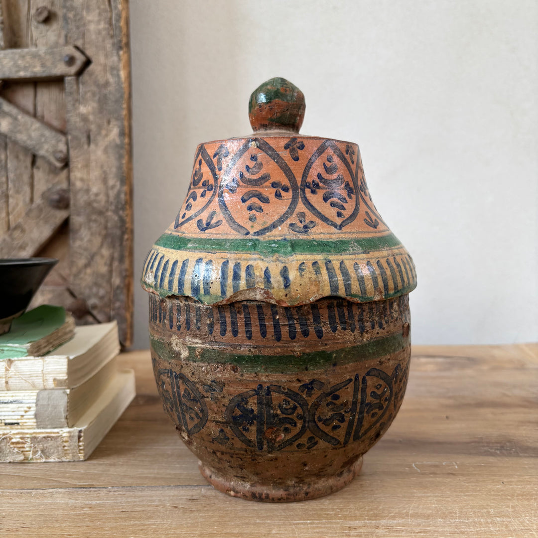 Antique Moroccan Safi Jubbaha Pot | Yasmin