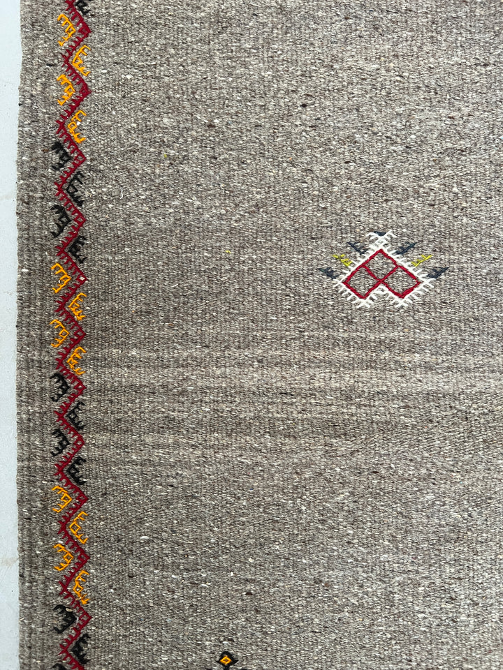 Moroccan rug with abstract motifs | Atlas No7