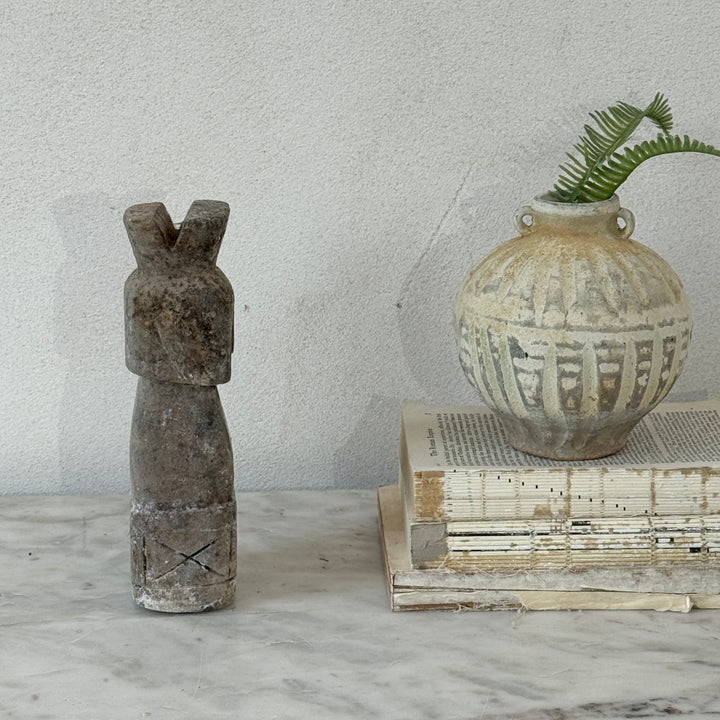 Decorative stone Sumba statue | Large