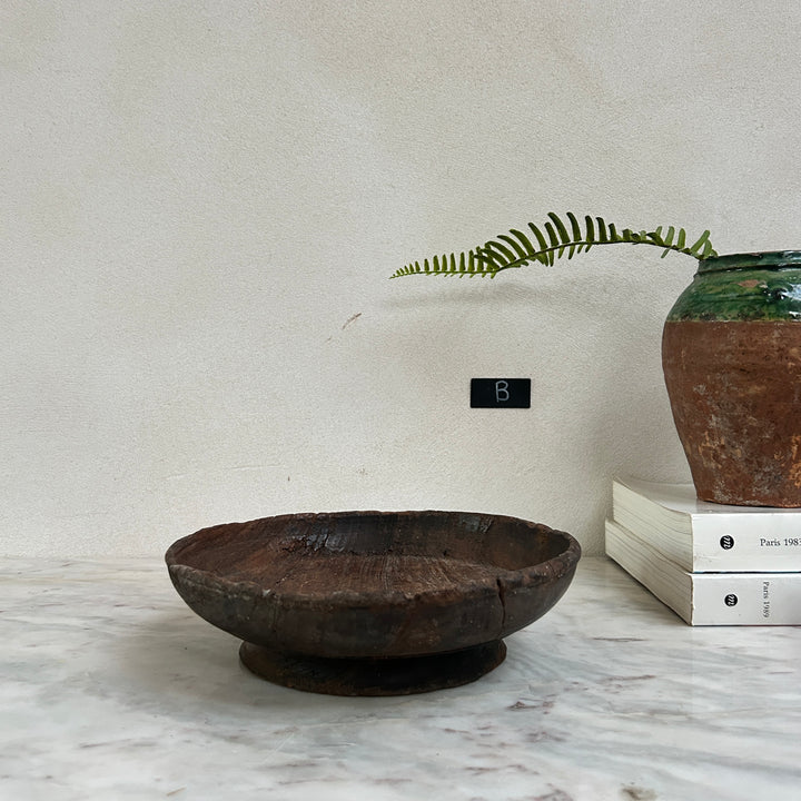 Antique hand turned wood bowl | Batak