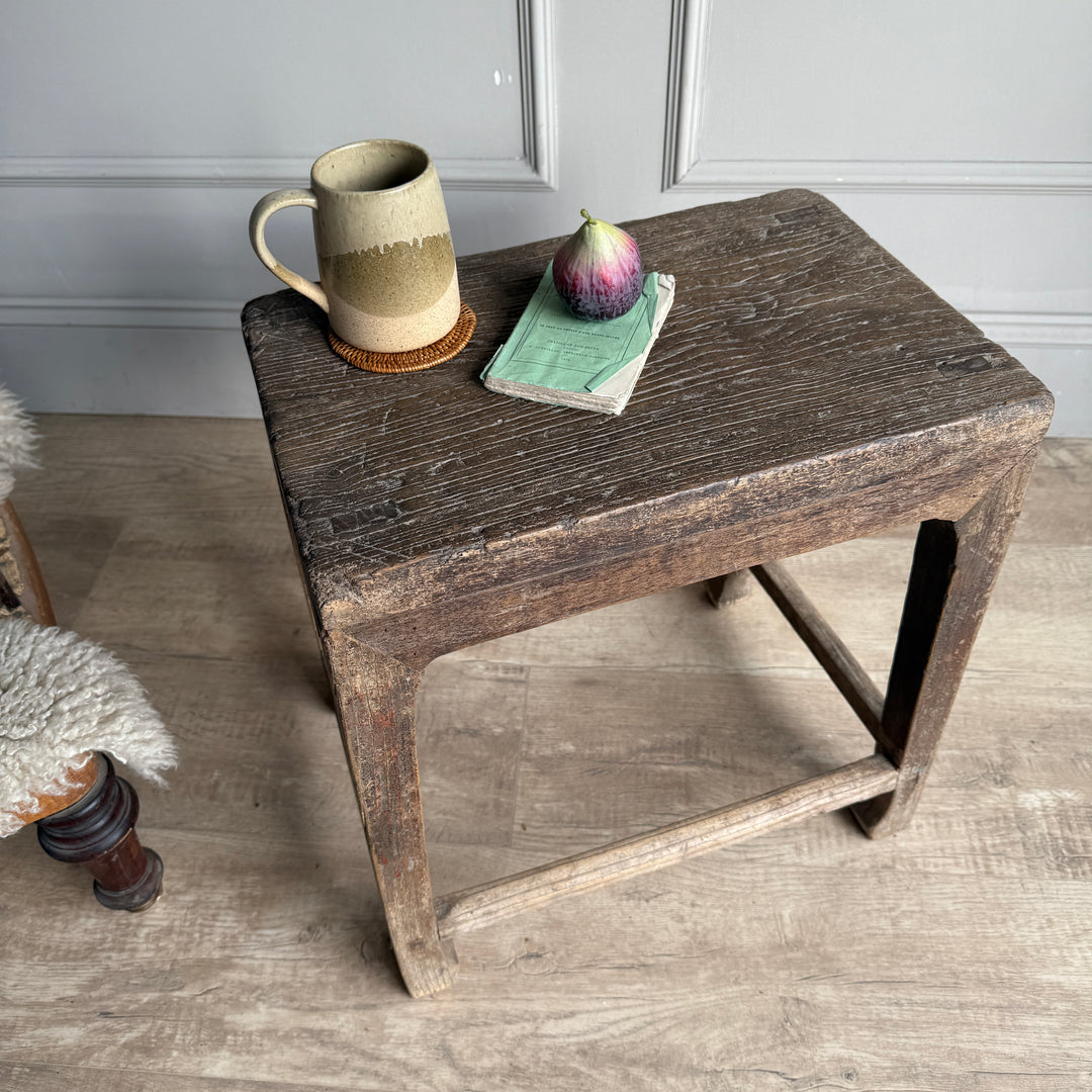 Antique Side Table Alejandra