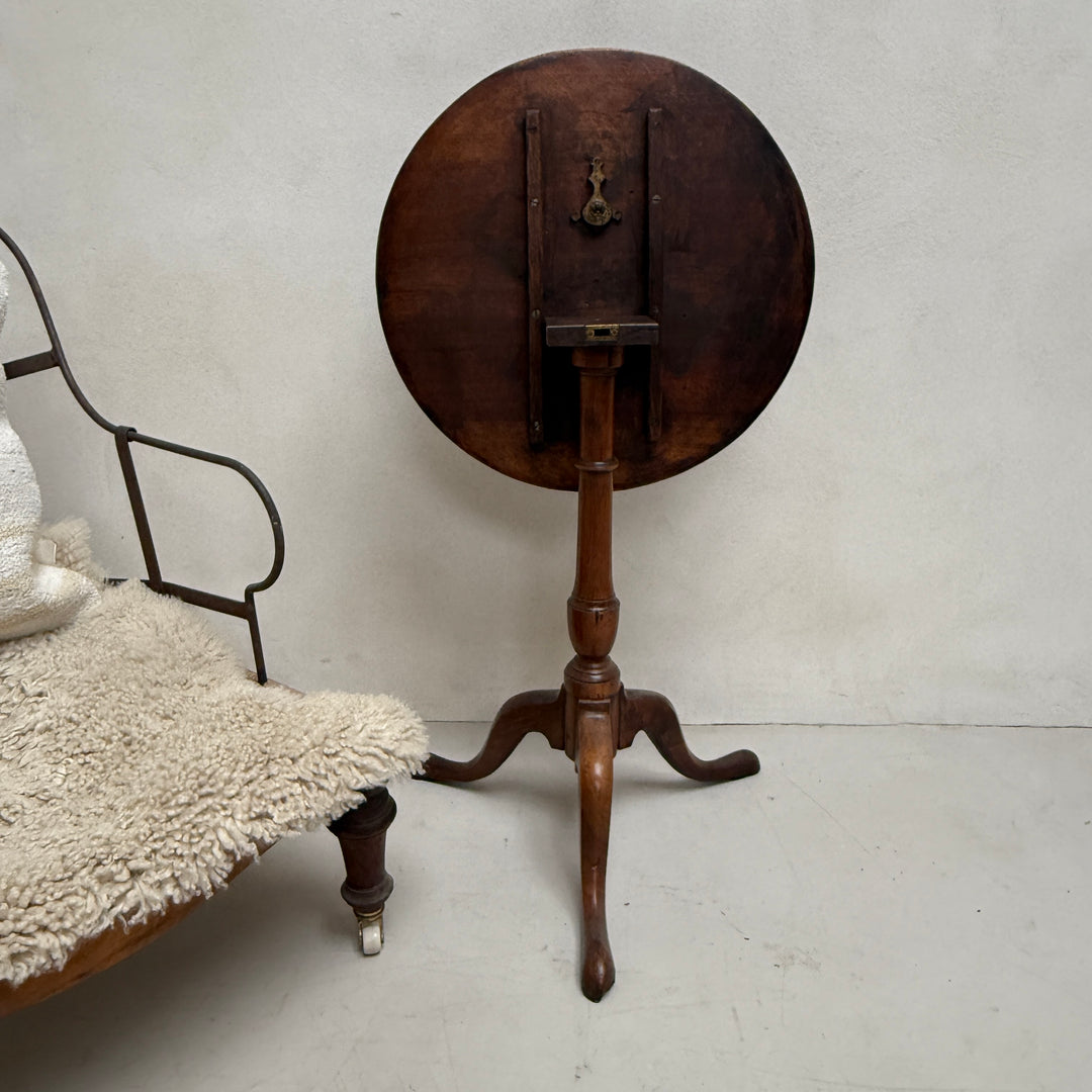 Antique Victorian Round Elm Table