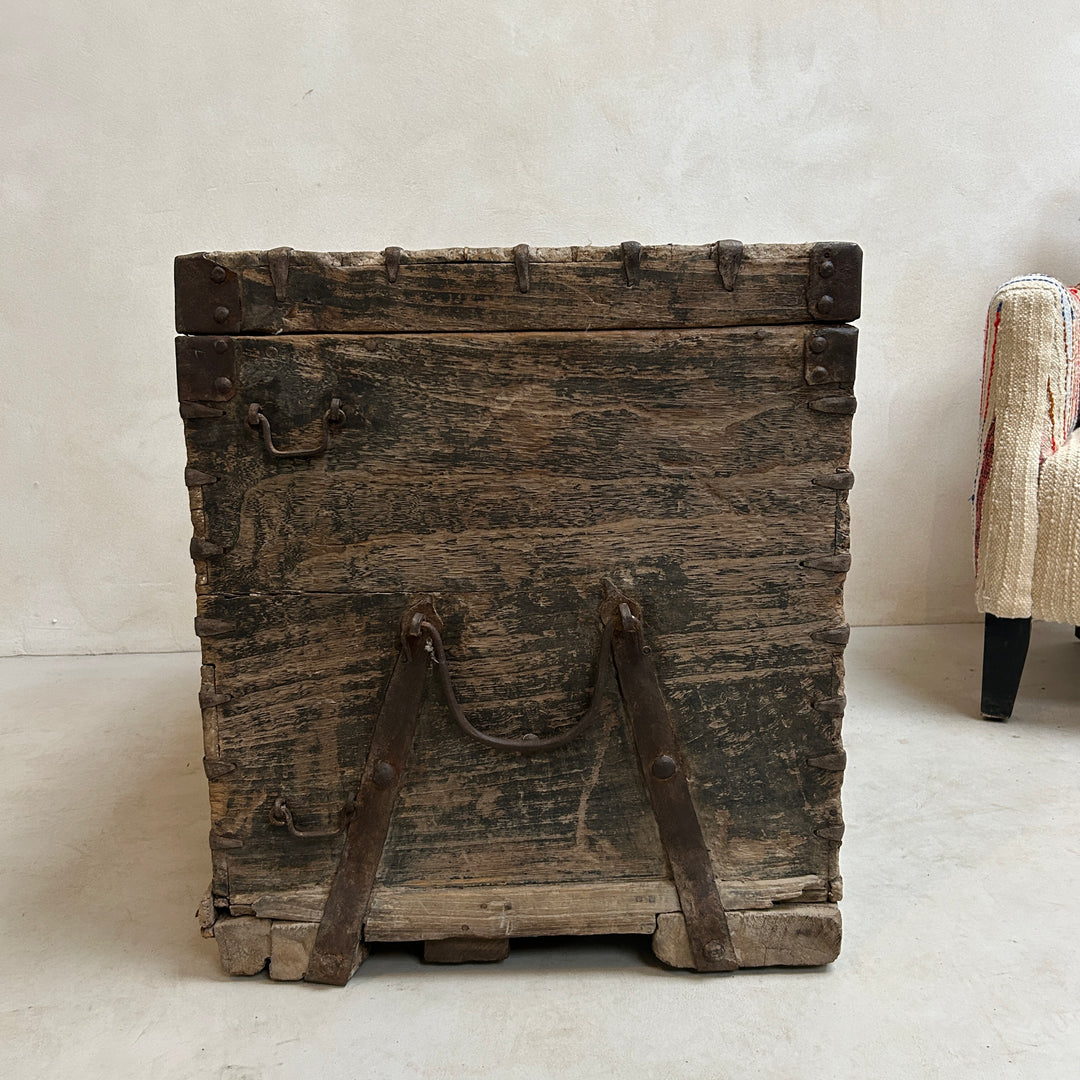 Antique Blanket Box | Tew