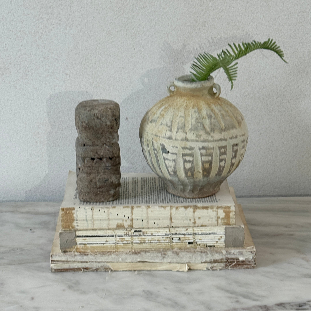 Decorative stone Sumba statue  | Small