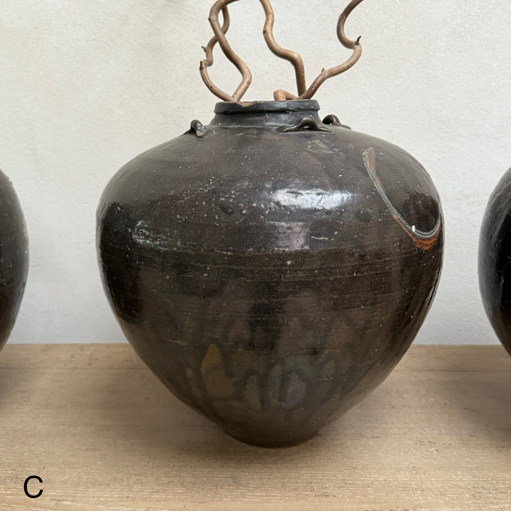 Antique Chinese Ceramic Glazed Urn