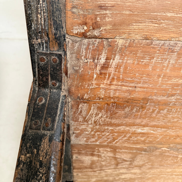 Antique Colonial Campaign Chair Charlie