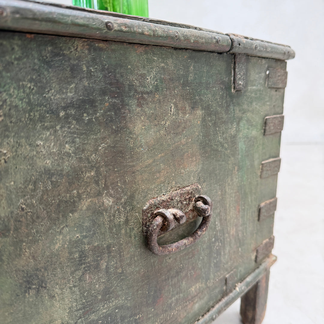 Antique Dark Green Blanket Box | Clandon