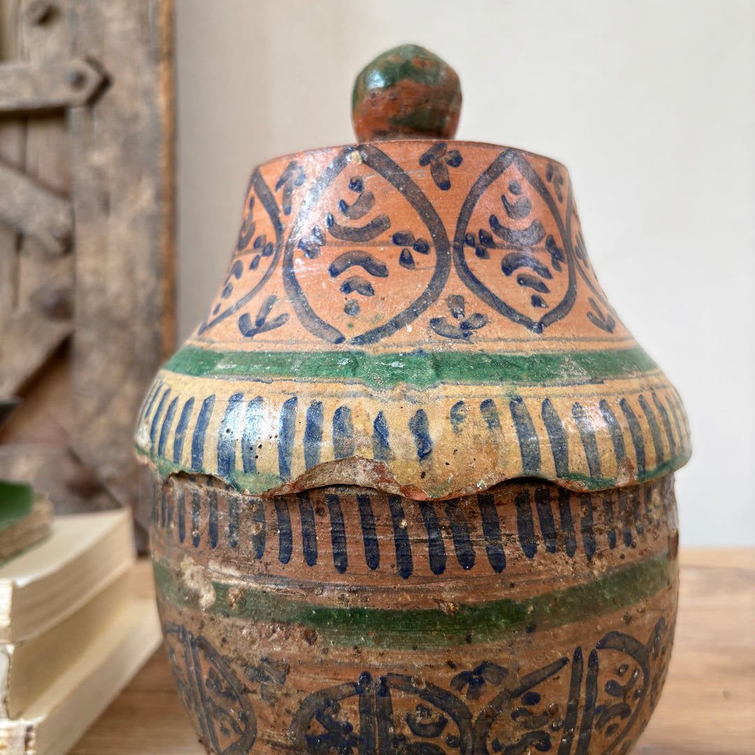Antique Moroccan Safi Jubbaha Pot | Yasmin