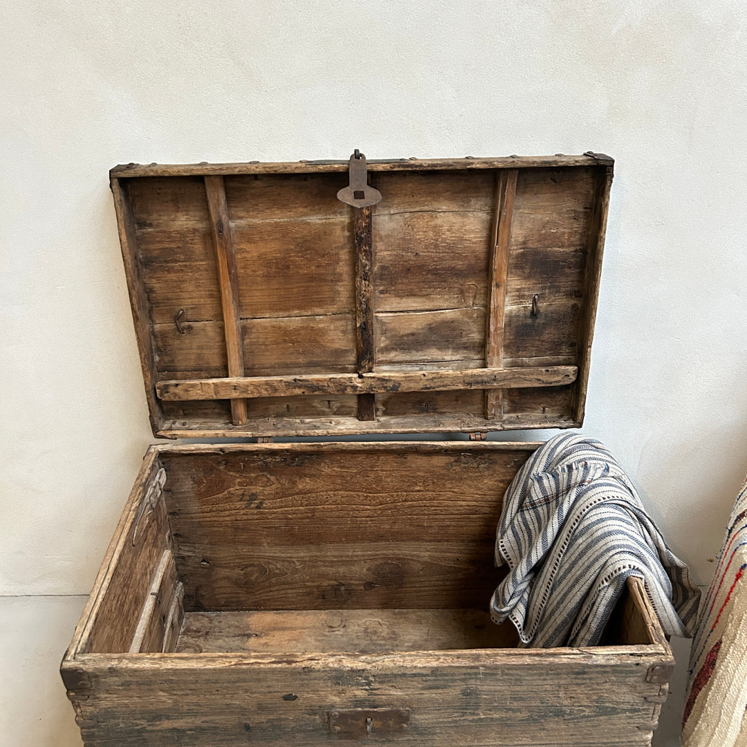 Antique Blanket Box | Tew