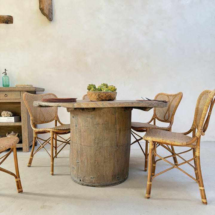 Rustic Timber Round Dining Table | Harrogate