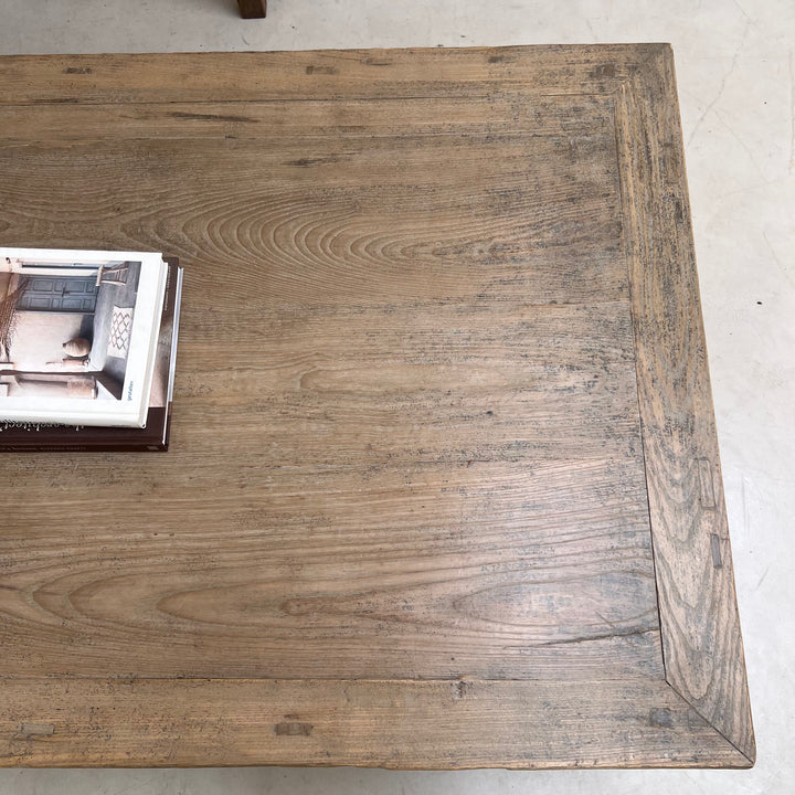 Antique Extra Large Coffee table with drawers | Matilda