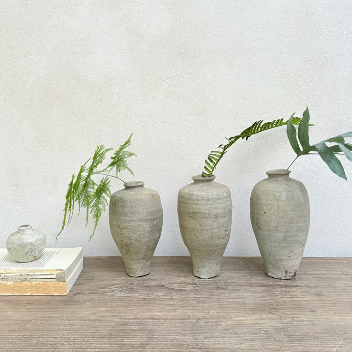 Pale Clay Sung Dynasty Vessel