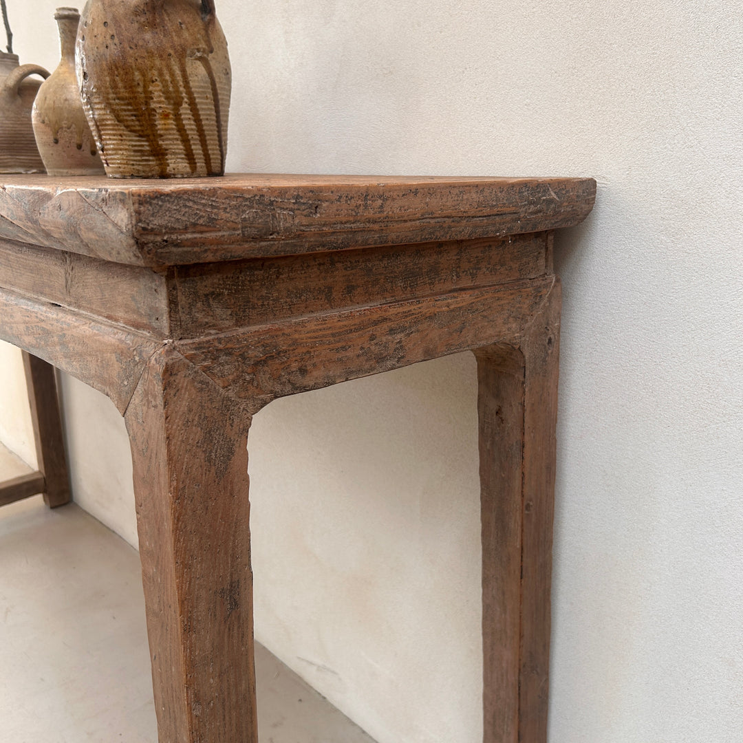 Antique console table | Otis