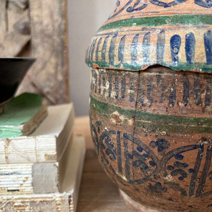Antique Moroccan Safi Jubbaha Pot | Yasmin