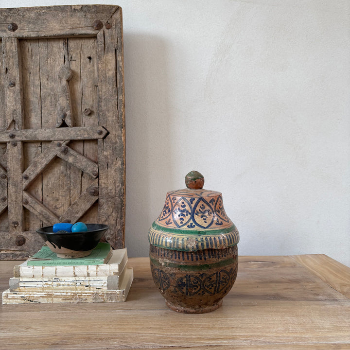 Antique Moroccan Safi Jubbaha Pot | Yasmin