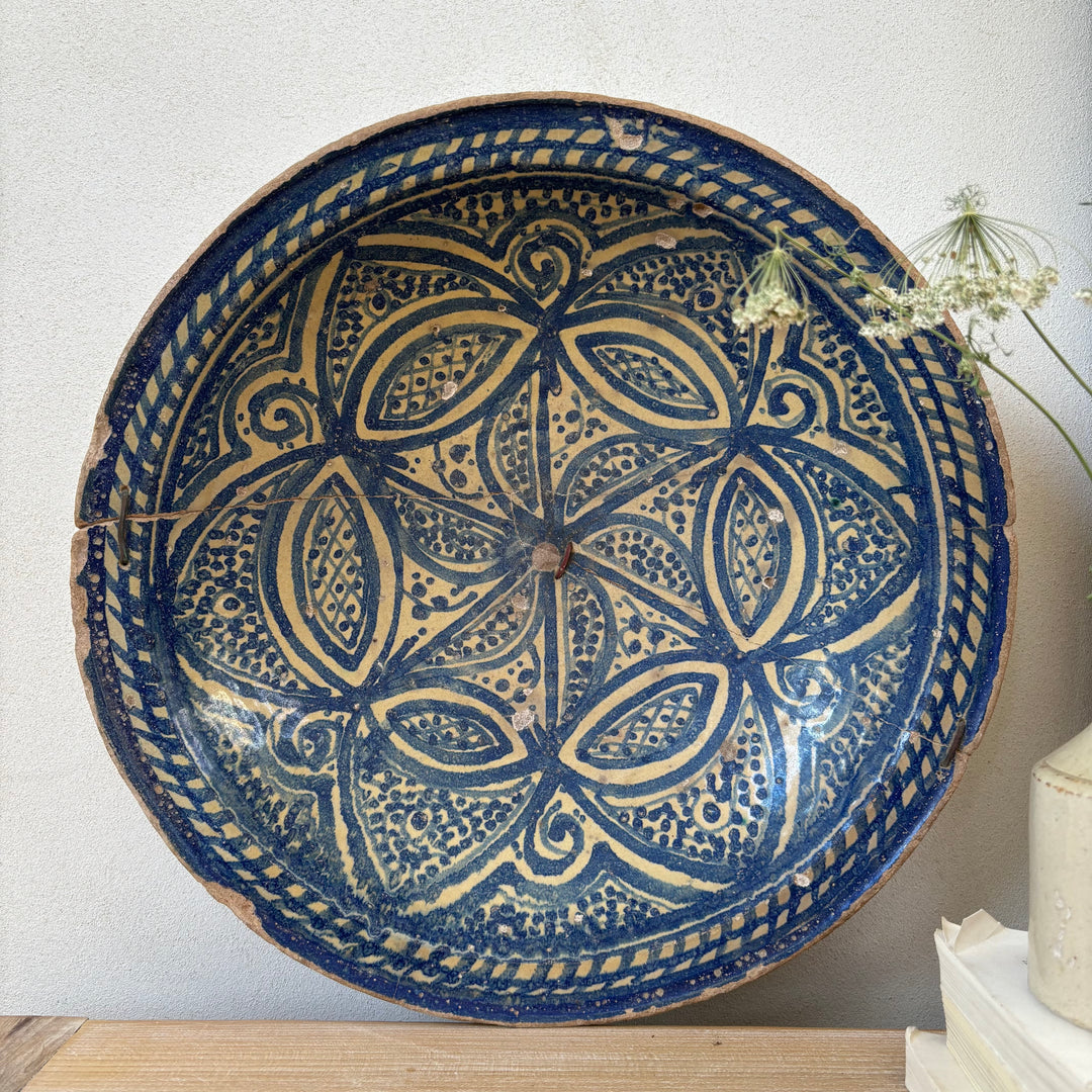 Jama Antique Safi Plate | Sofia