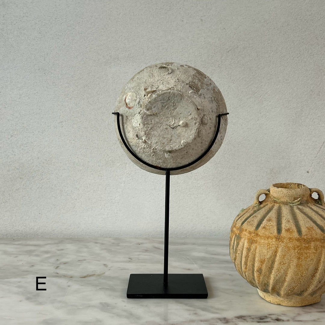 Ship wrecked bowl on Stand