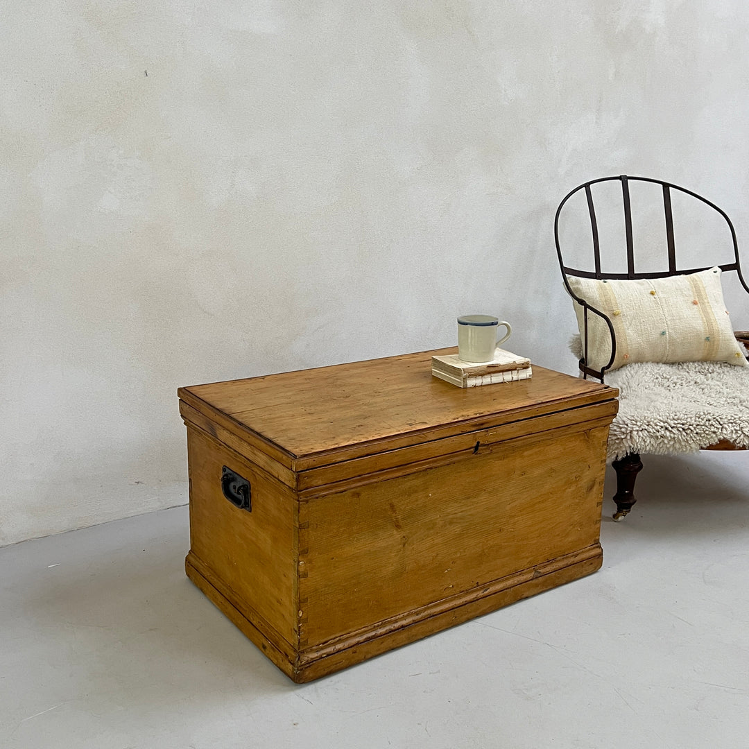 Antique Wooden Blanket Box | Hansel