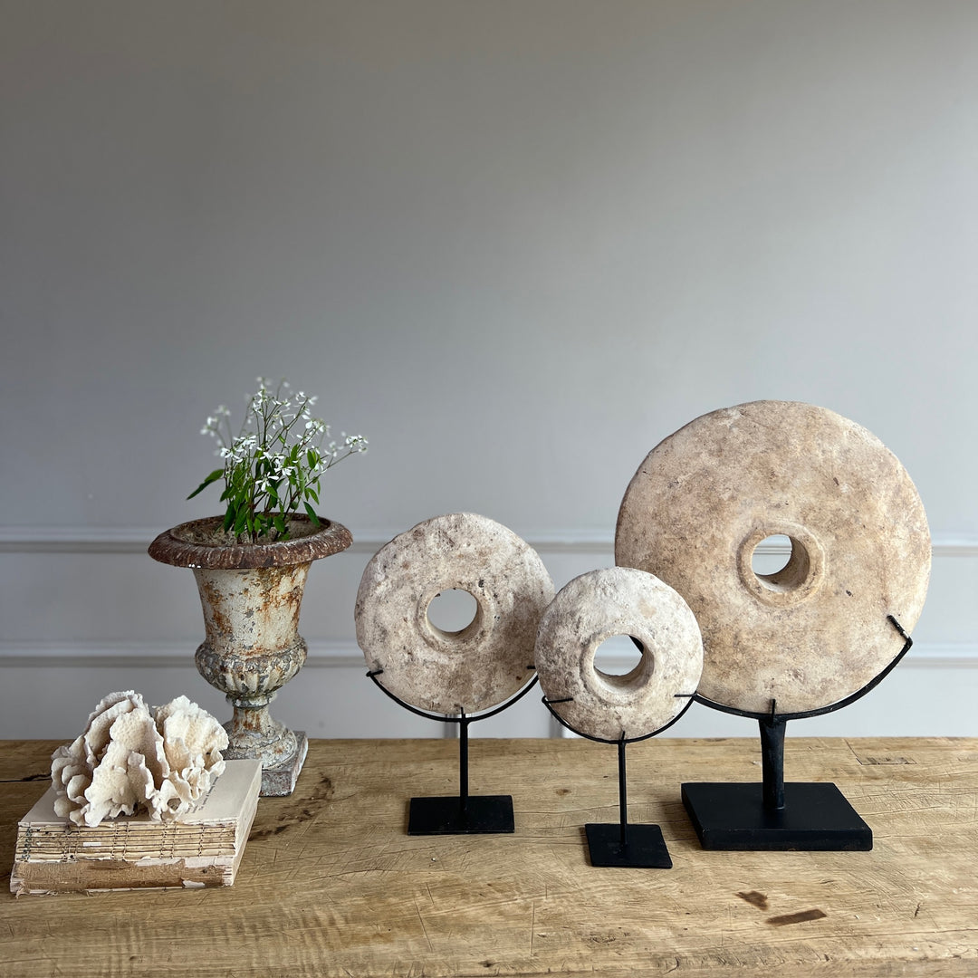 Aged Rustic Limestone Disc – Home Barn