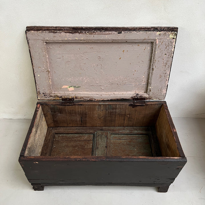 Antique African Blanket Box | Ayana