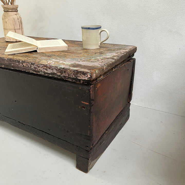 Antique African Blanket Box | Ayana