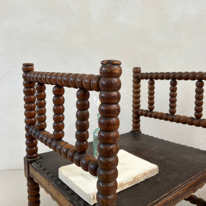 Antique Bobbin Chair | Harold