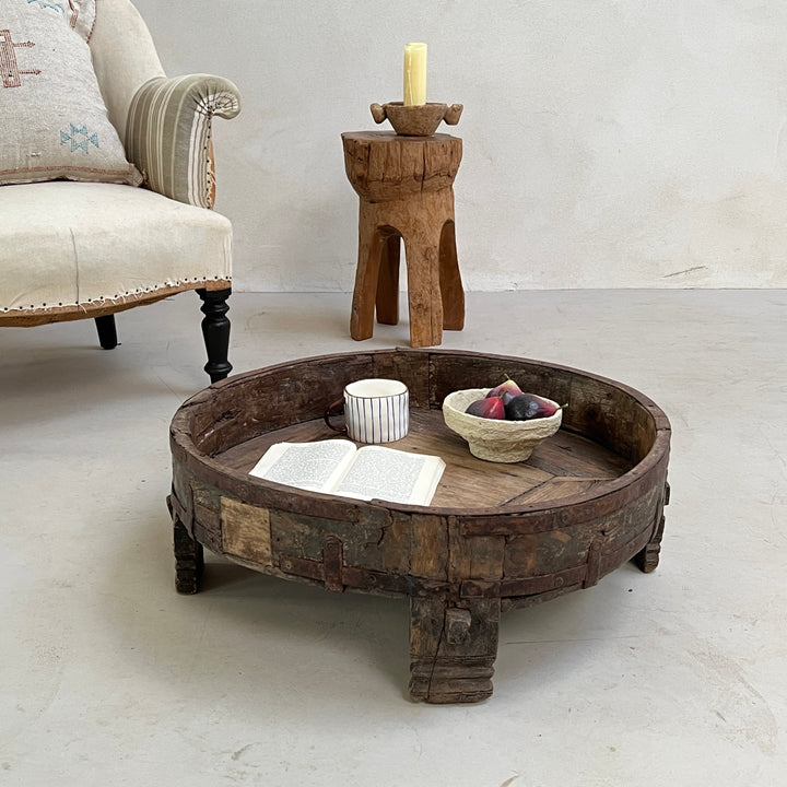 Antique Carved Round Coffee Table | Samual 5