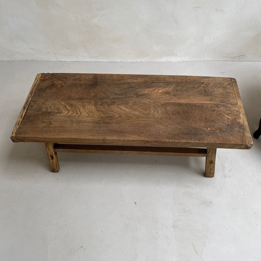 Antique Coffee Table Bisham table top