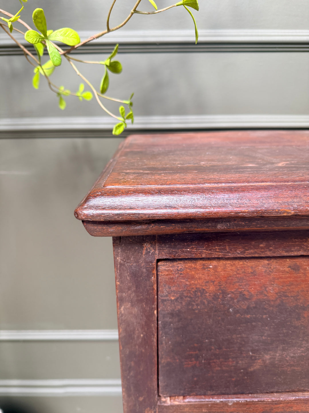 Antique Dark wood chest of drawers | Isobel 