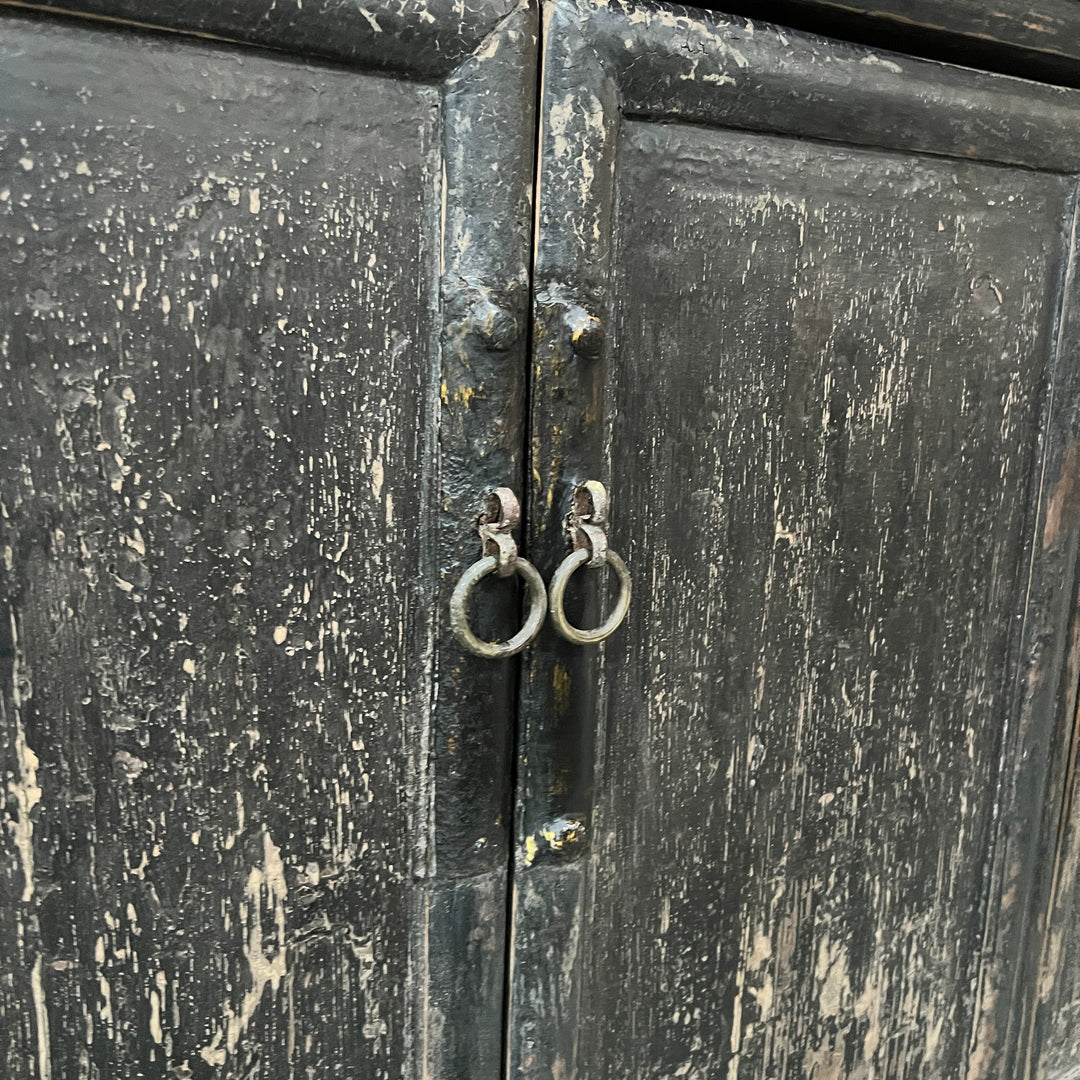 Antique Elm Black Cabinet | Fonteyn