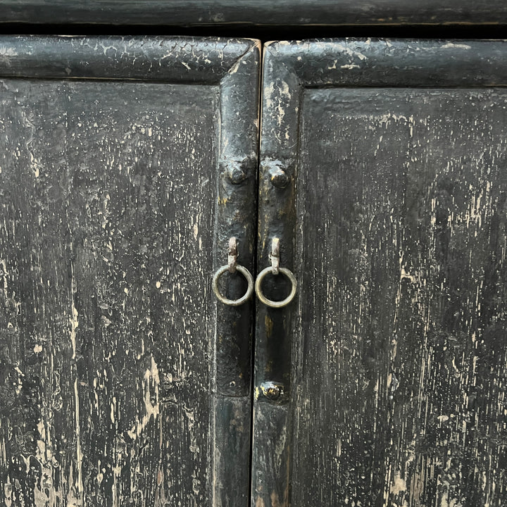 Antique Elm Black Cabinet | Fonteyn