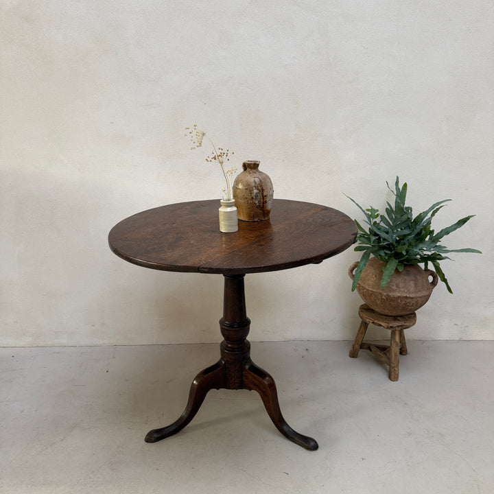 Antique English Oak Round Pedestal Side Table