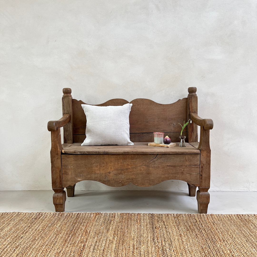 Antique French Oak Settle | Eglise