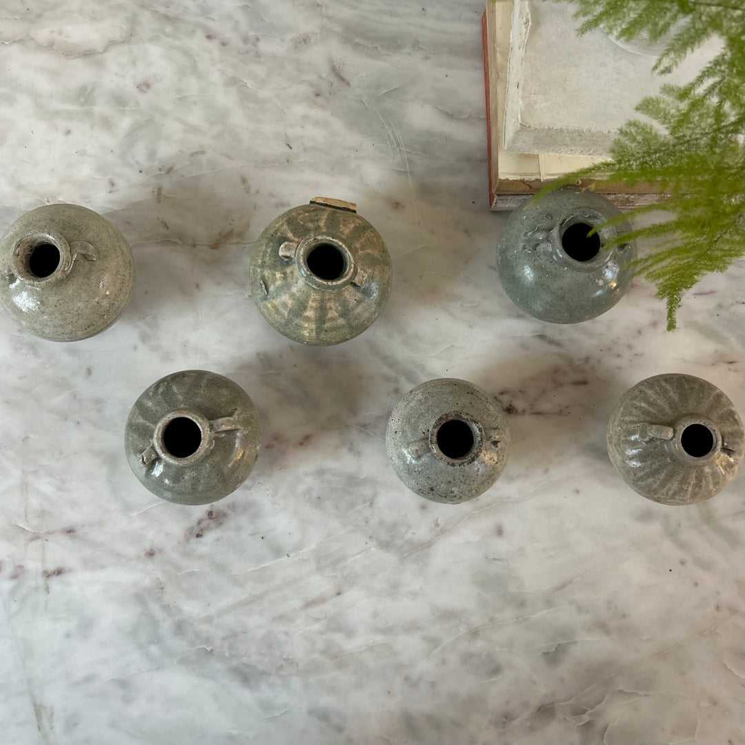 Antique Ming Dynasty miniature vase Yasmin