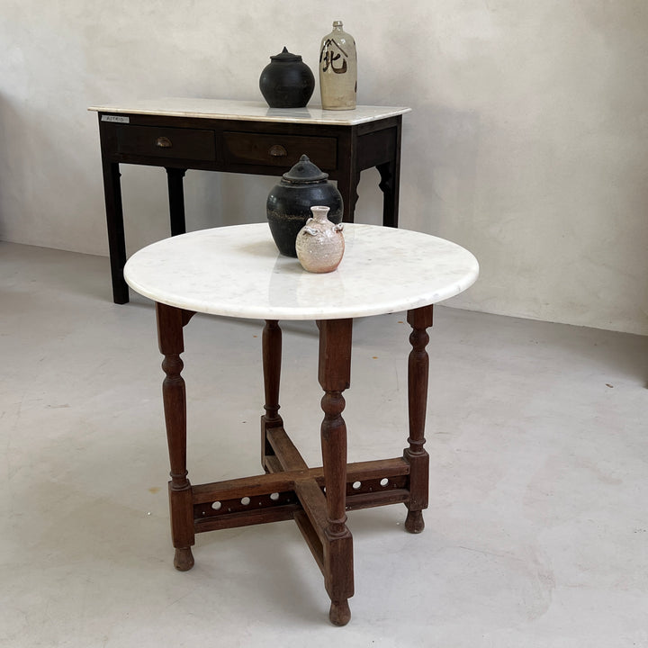 Antique Round Marble Table Vaillie