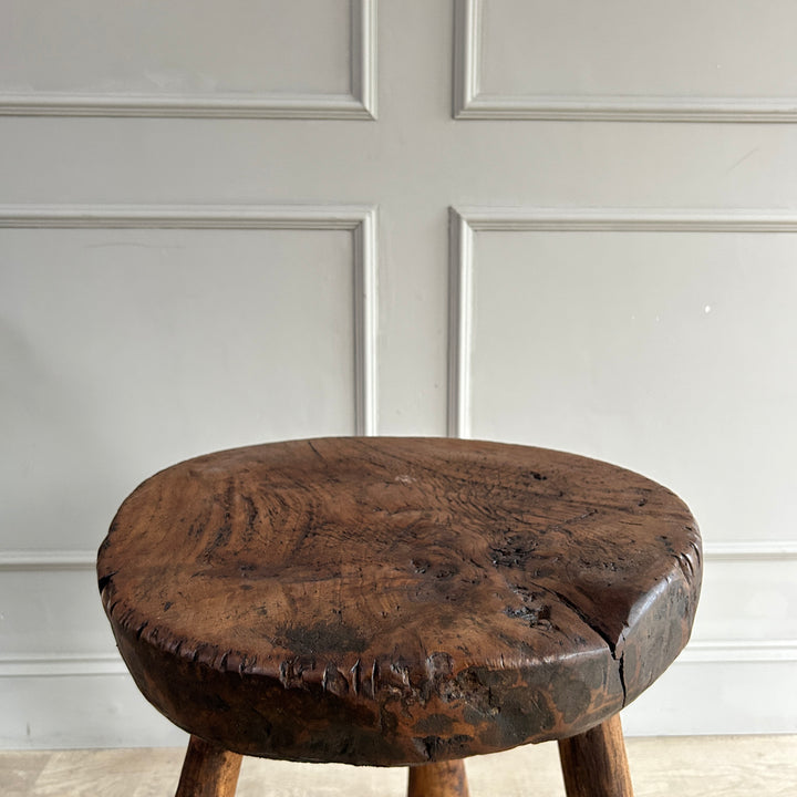 Antique Round Side Table | Palomo