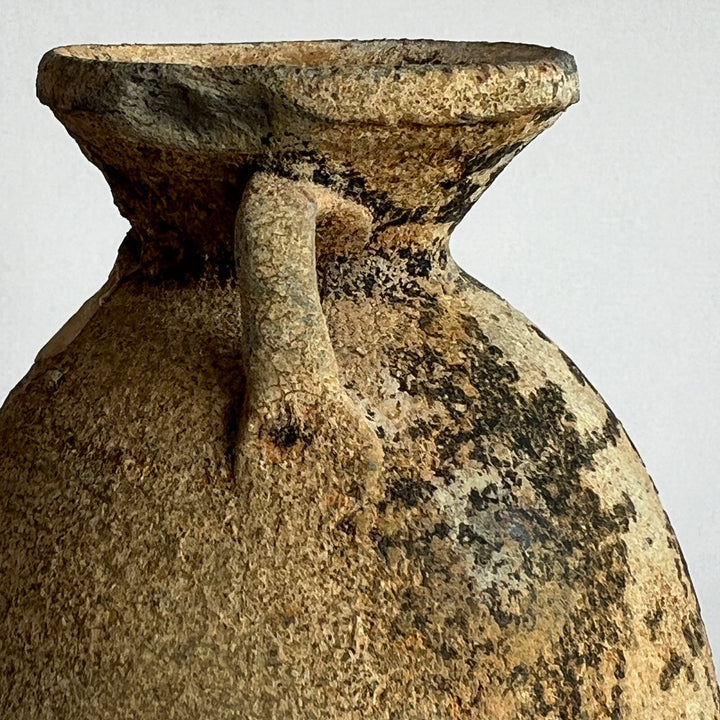 Antique Shipwreck Ring Handle Jar | Sukhothai 01