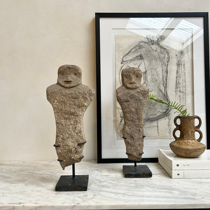 Antique Stone statue on stand | Intan
