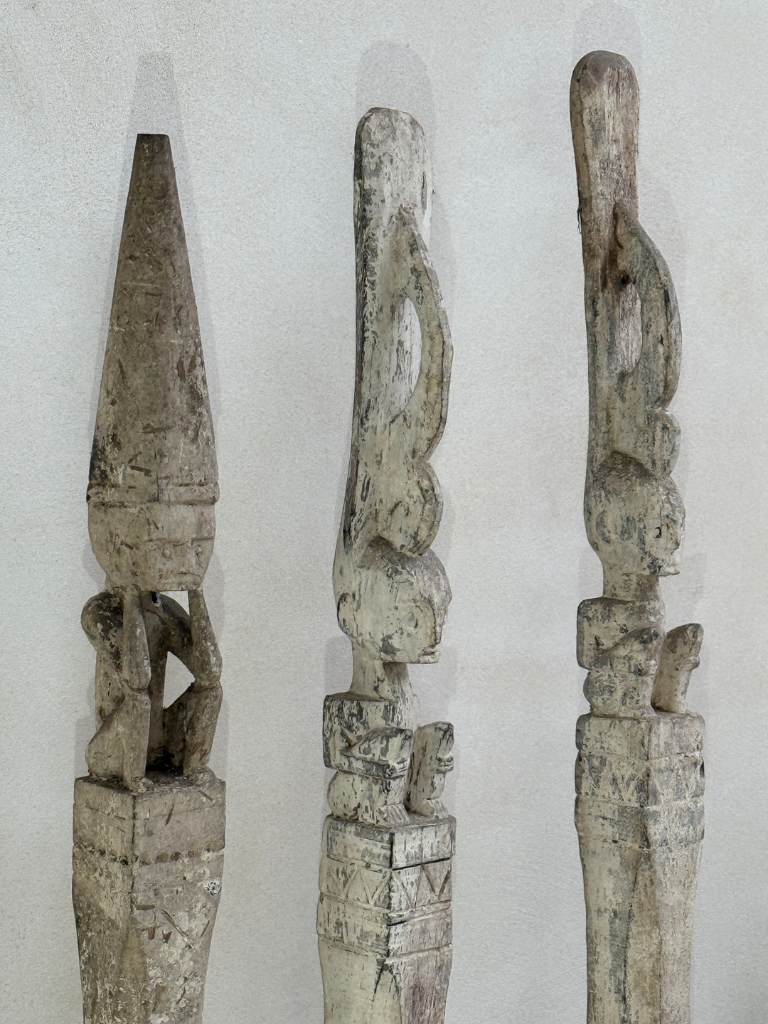 Antique Tribal totem pole - white