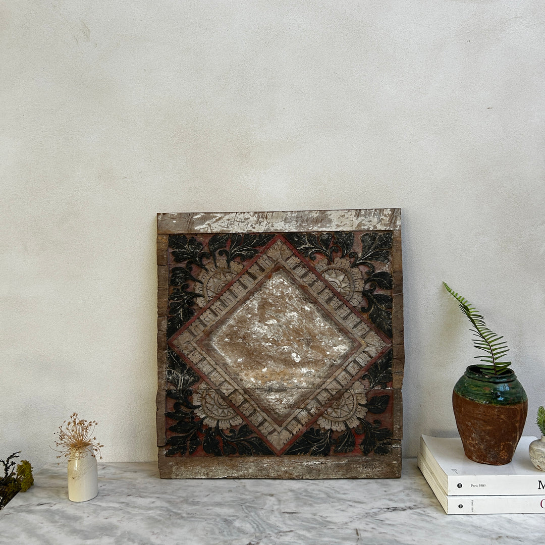 Antique Wood Carving Artwork Nirana