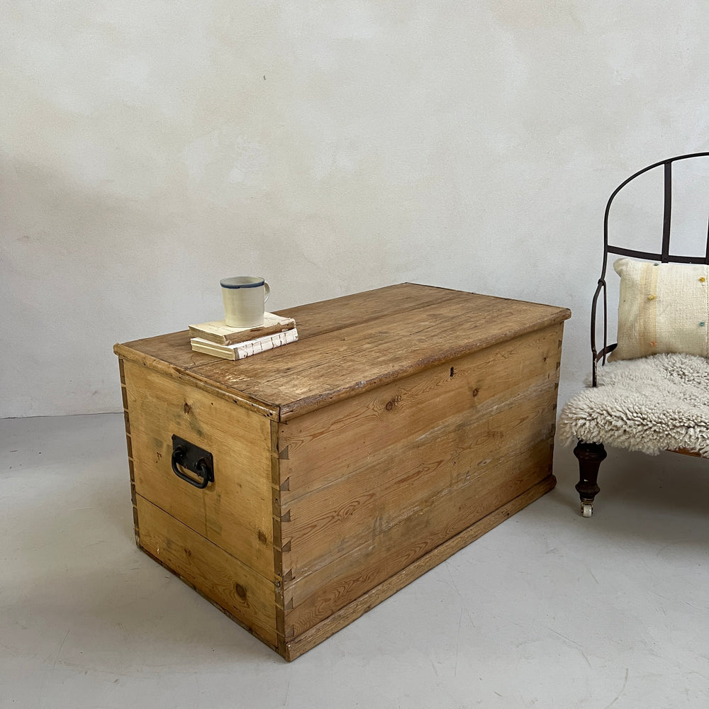 Antique Wooden Blanket Box | Gretal