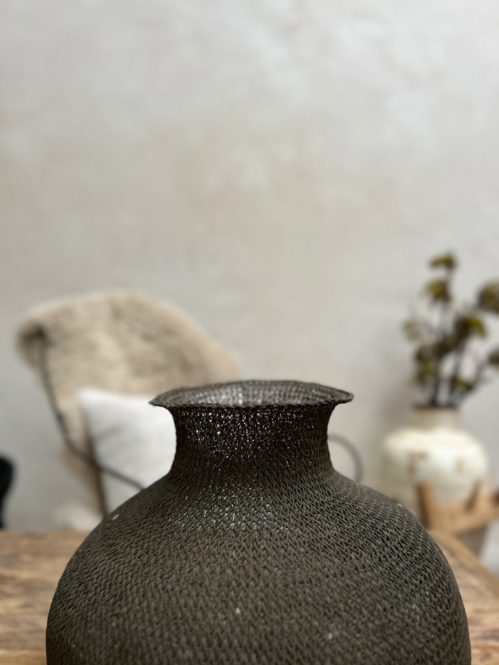 Antique mesh ginger jar with lid | Annisa
